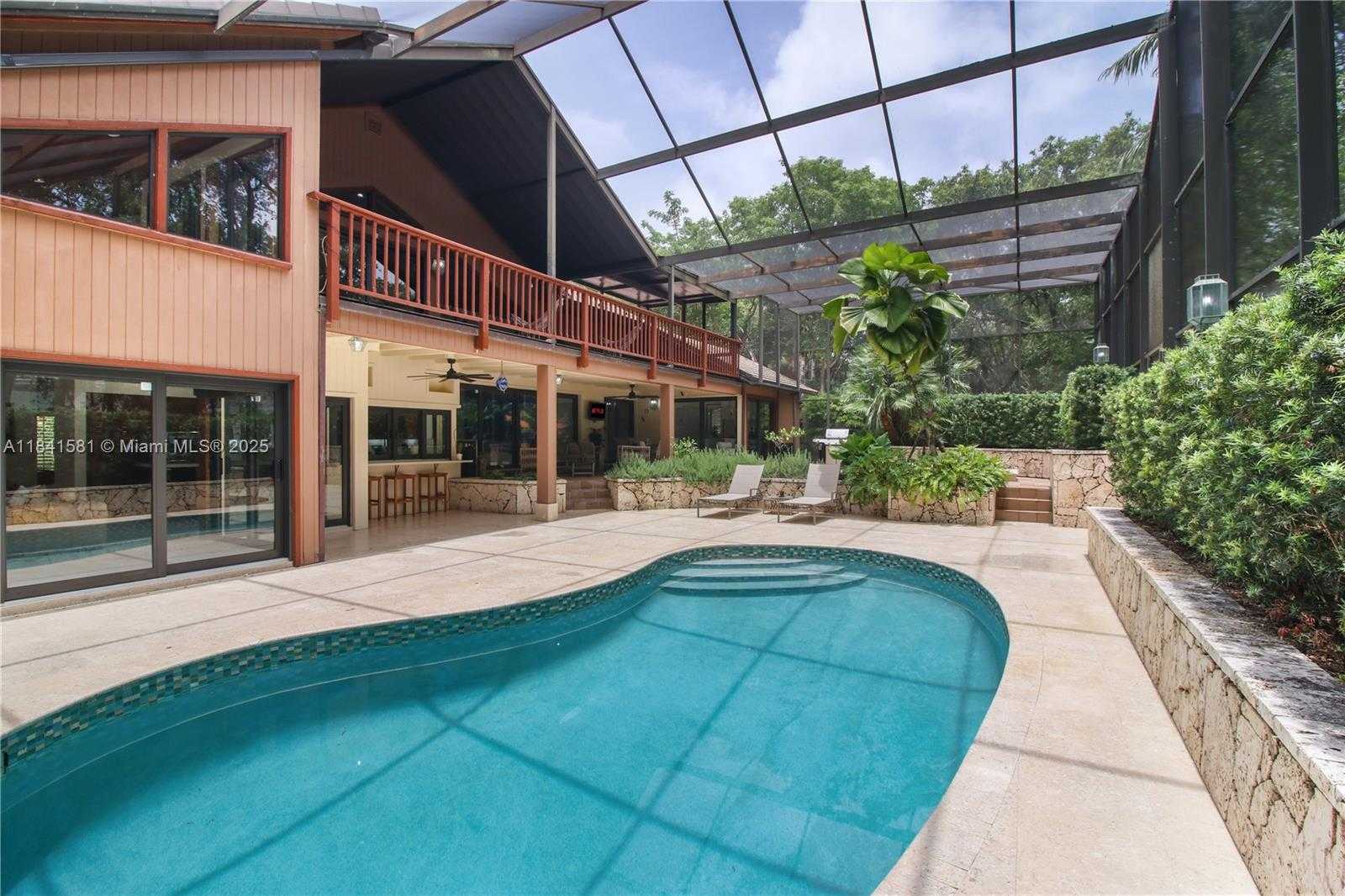 Small Image of 8120 SOUTH WEST 182ND ST, Palmetto Bay Number 49