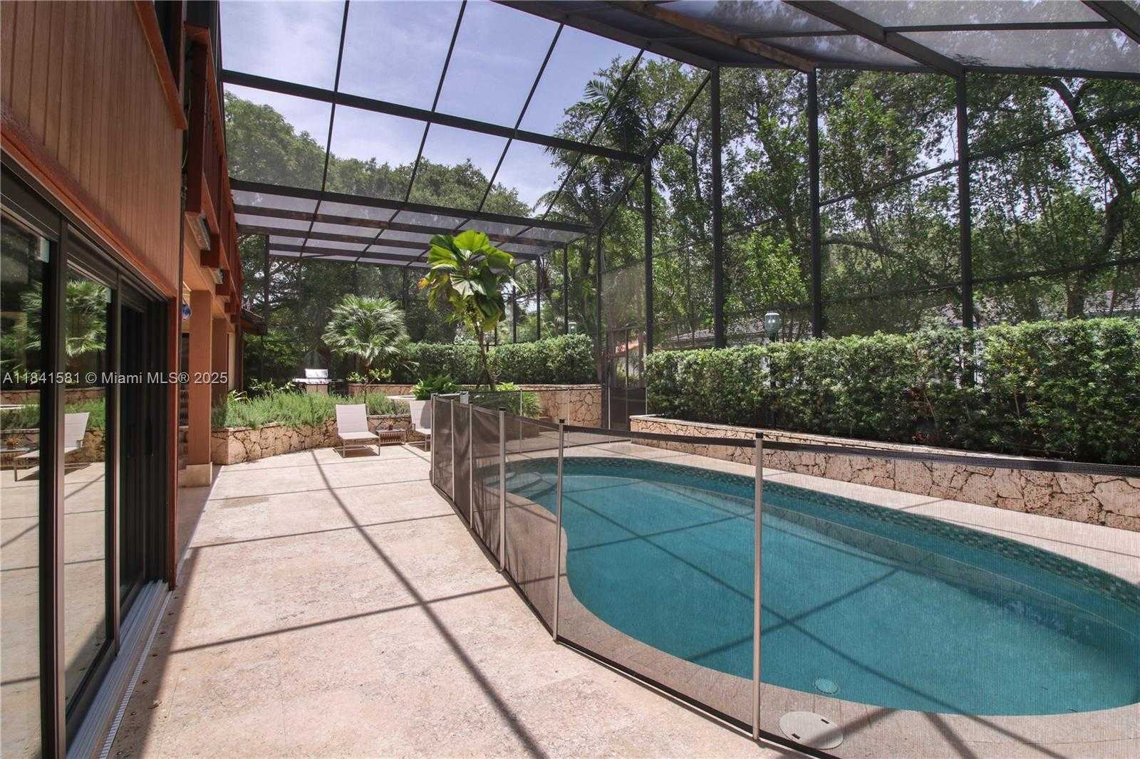 Small Image of 8120 SOUTH WEST 182ND ST, Palmetto Bay Number 51