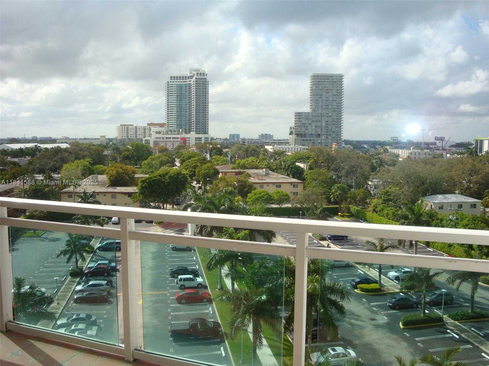 Small Image of 3301 NORTH EAST 5TH AVE #802, Miami Number 10