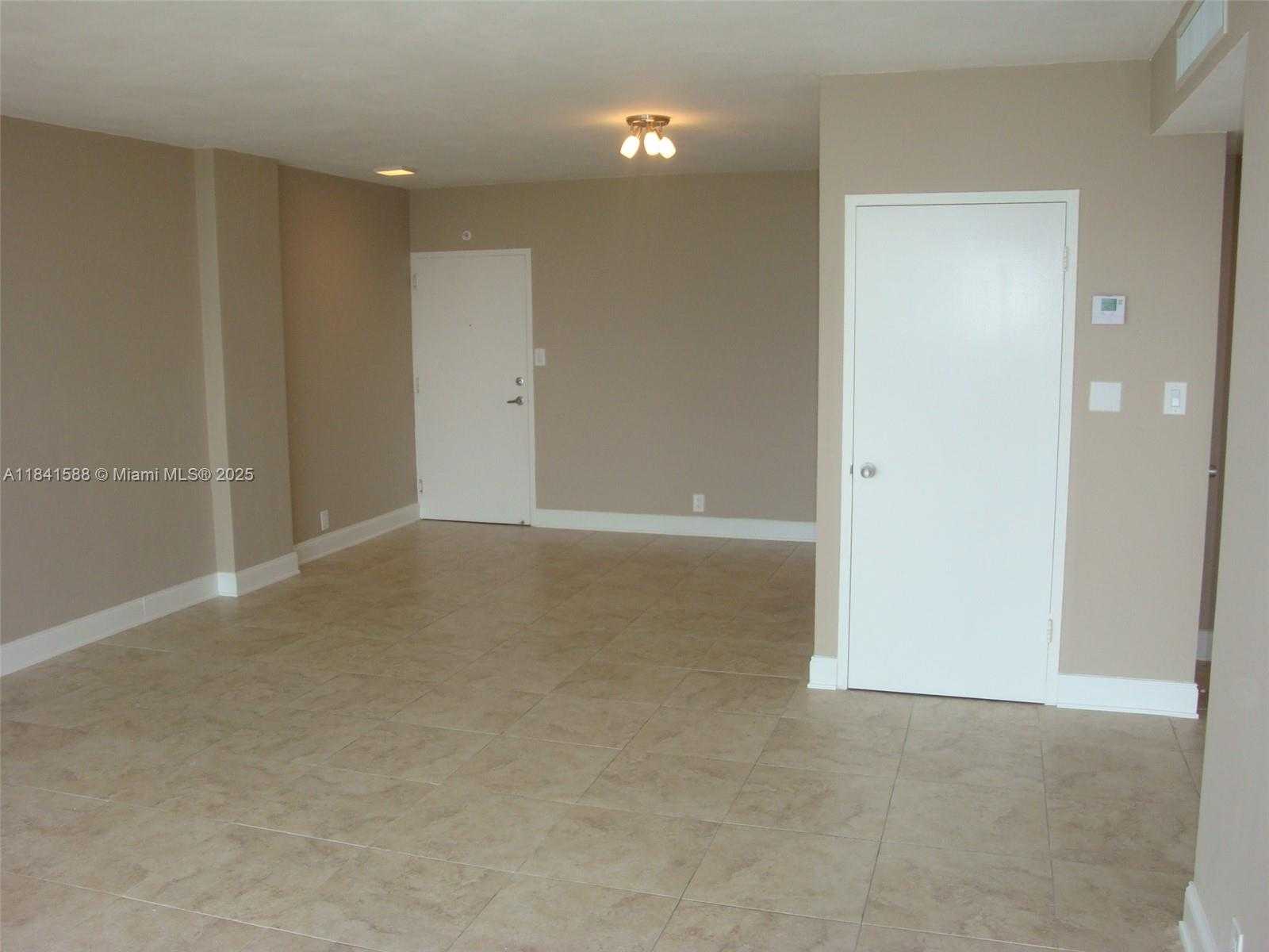 Small Image of 3301 NORTH EAST 5TH AVE #802, Miami Number 4