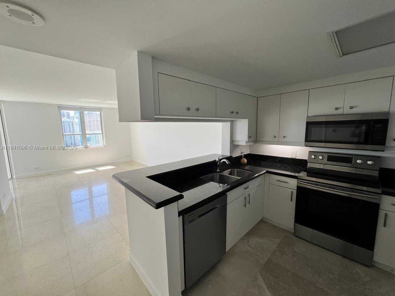 Small Image of 701 BRICKELL KEY BLVD #2401, Miami Number 3