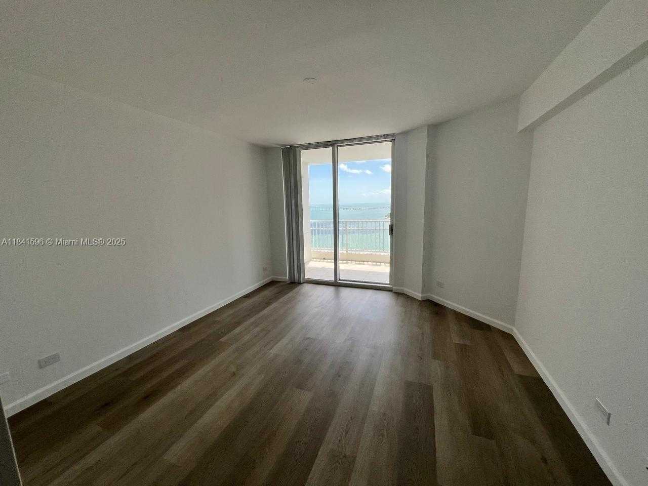 Small Image of 701 BRICKELL KEY BLVD #2401, Miami Number 6