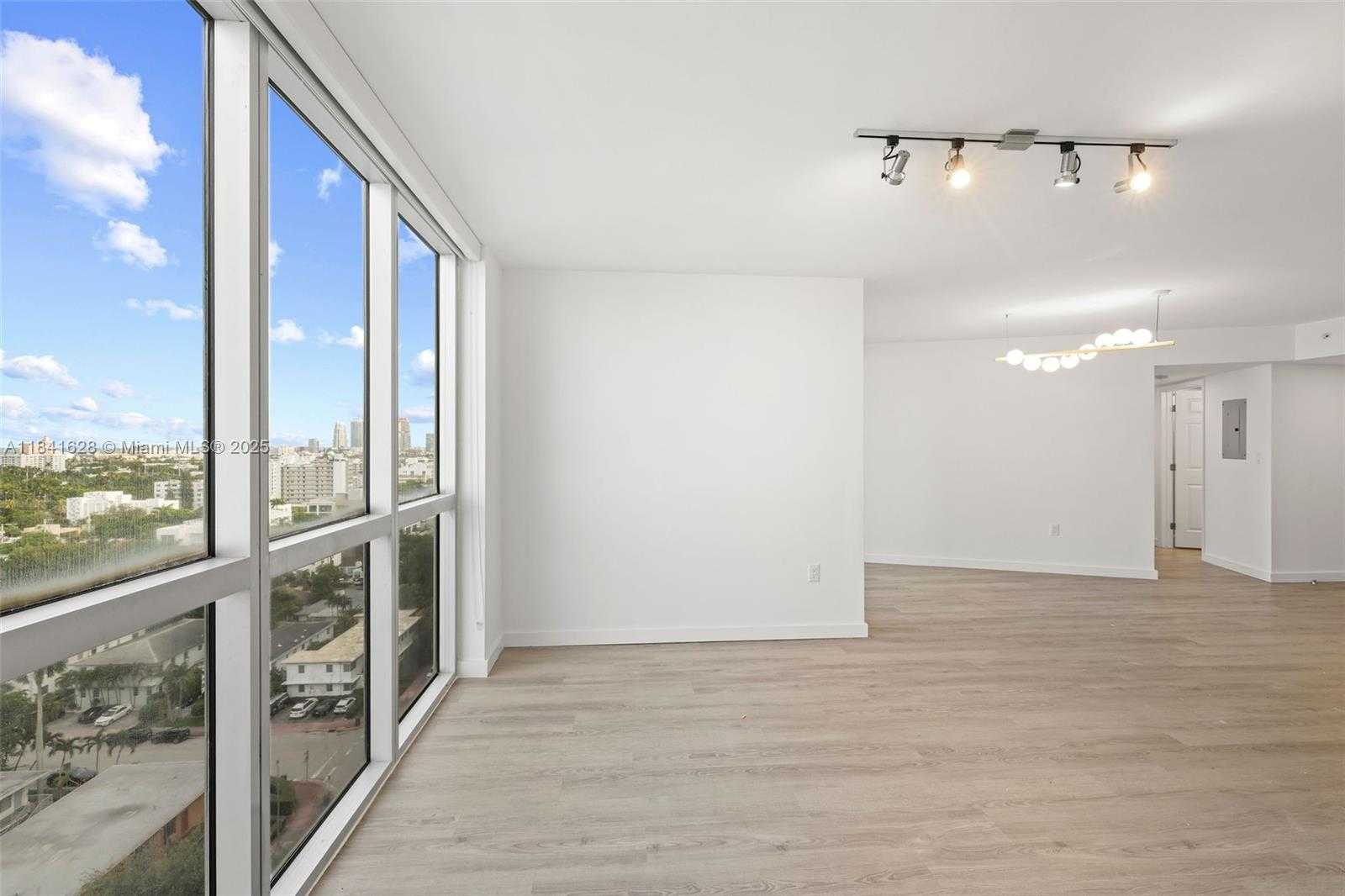 Small Image of 1500 BAY RD #M-0717, Miami Beach Number 9