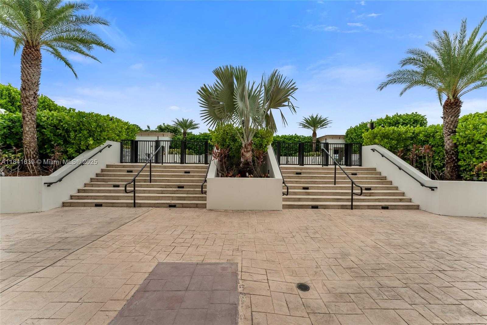 Small Image of 4100 SALZEDO ST #609, Coral Gables Number 22