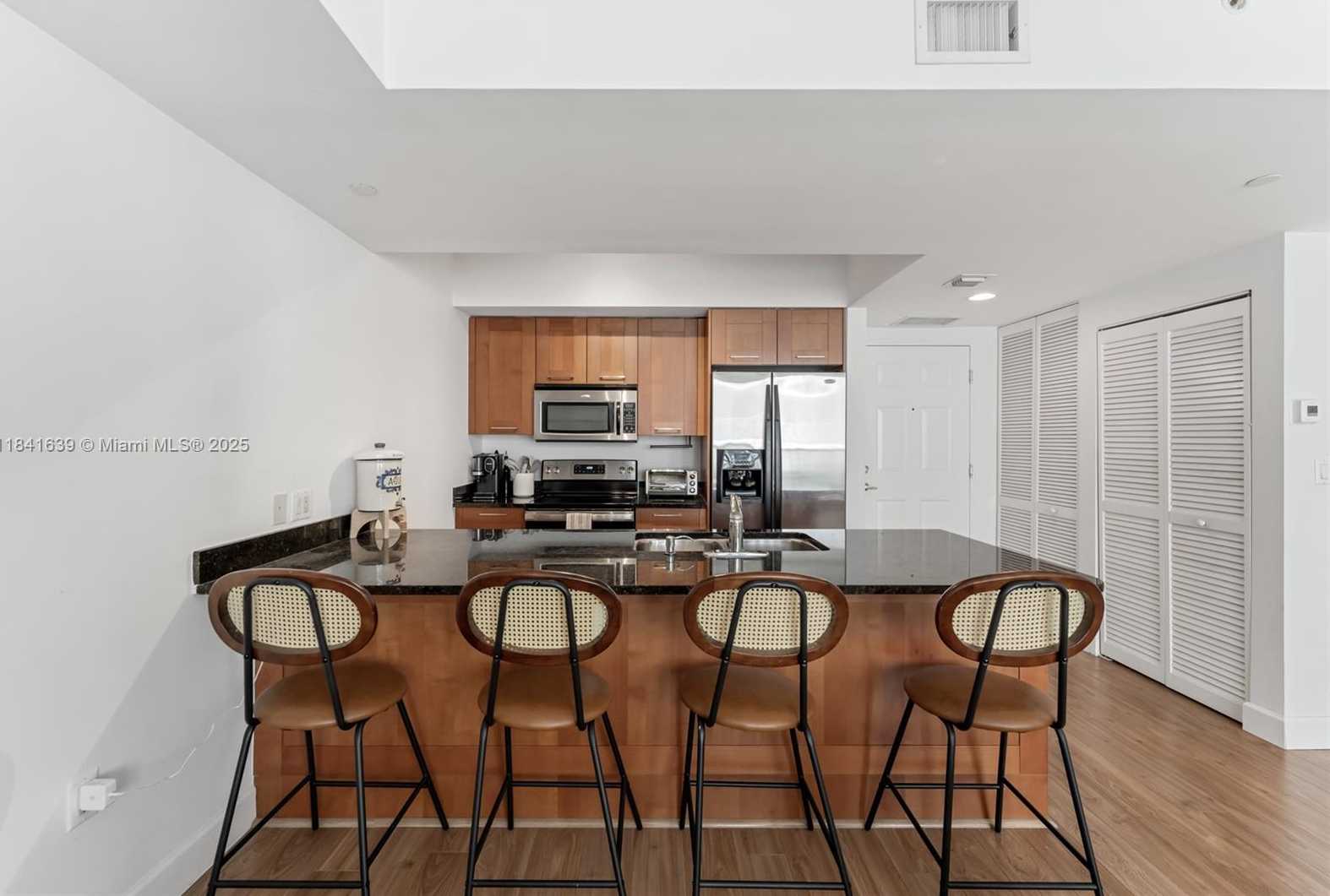 Small Image of 4100 SALZEDO ST #609, Coral Gables Number 4