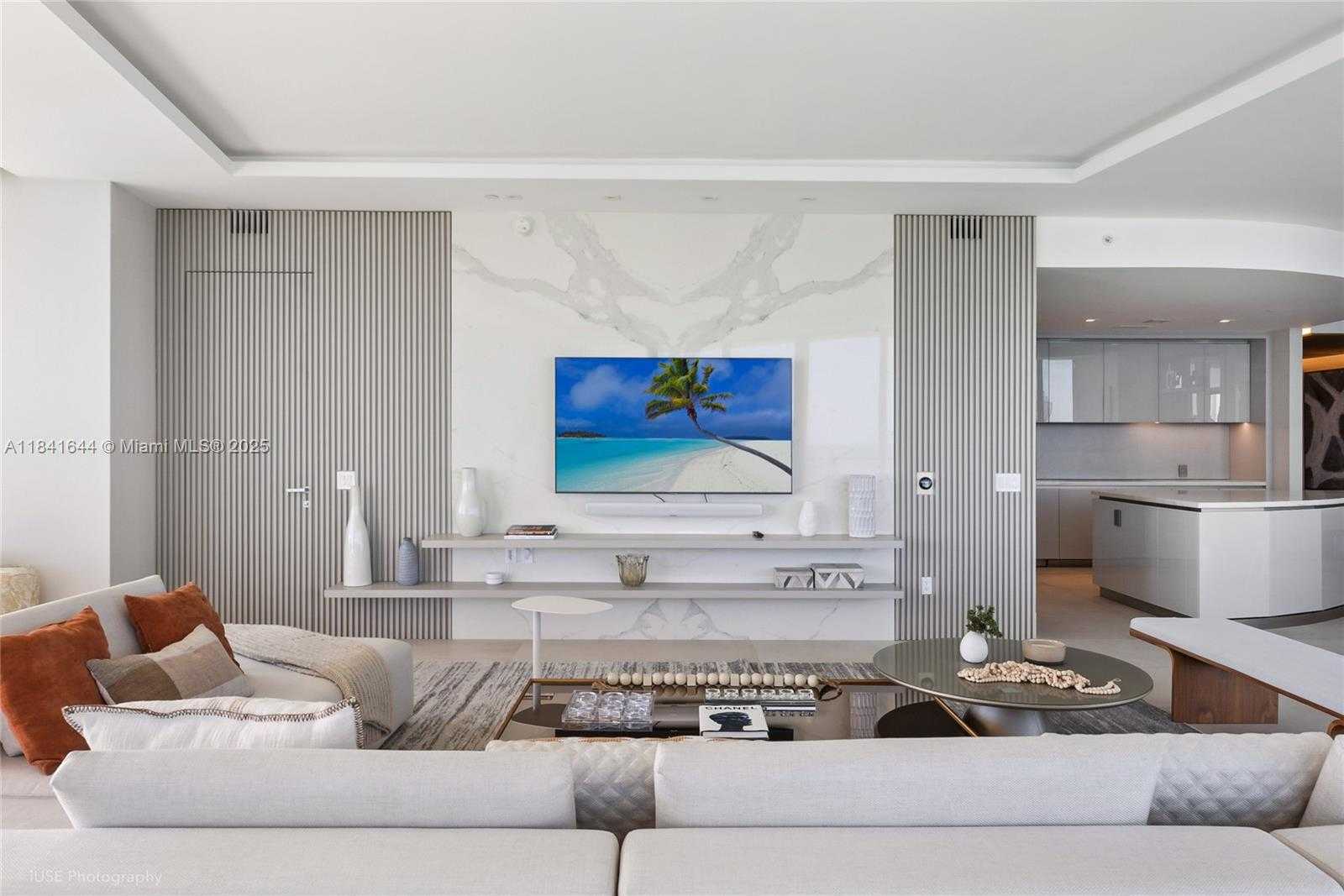 Small Image of 18975 COLLINS AVE #1400, Sunny Isles Beach Number 5