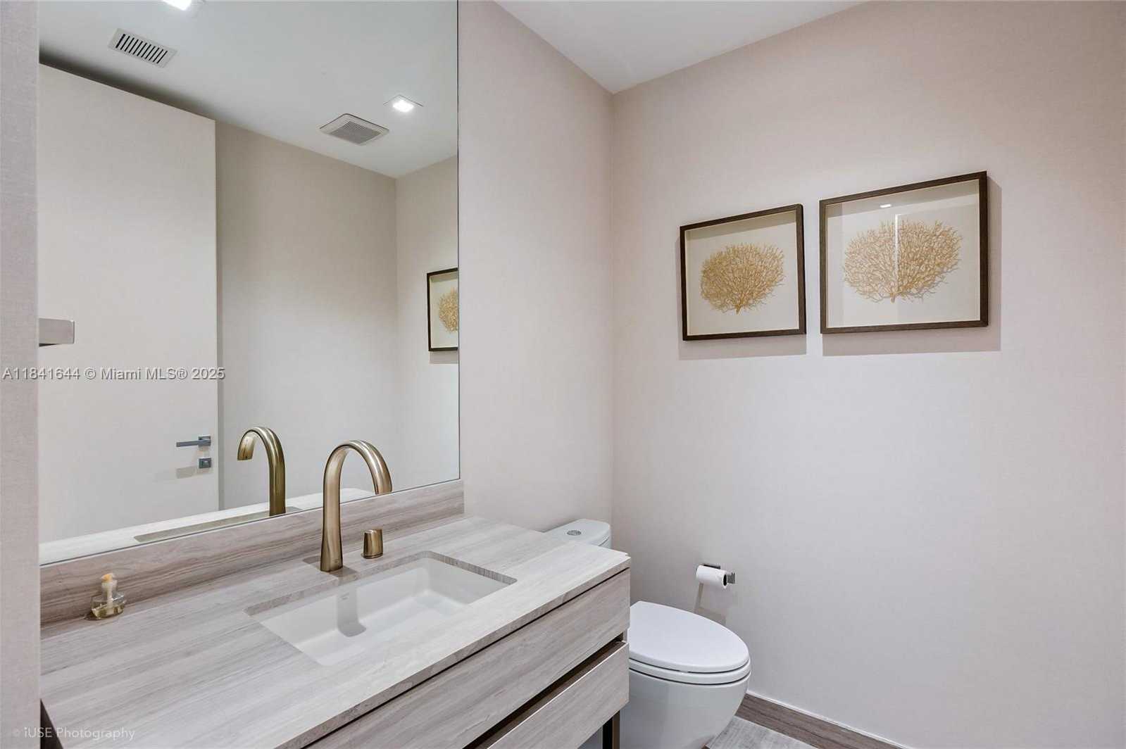 Small Image of 18975 COLLINS AVE #1400, Sunny Isles Beach Number 7