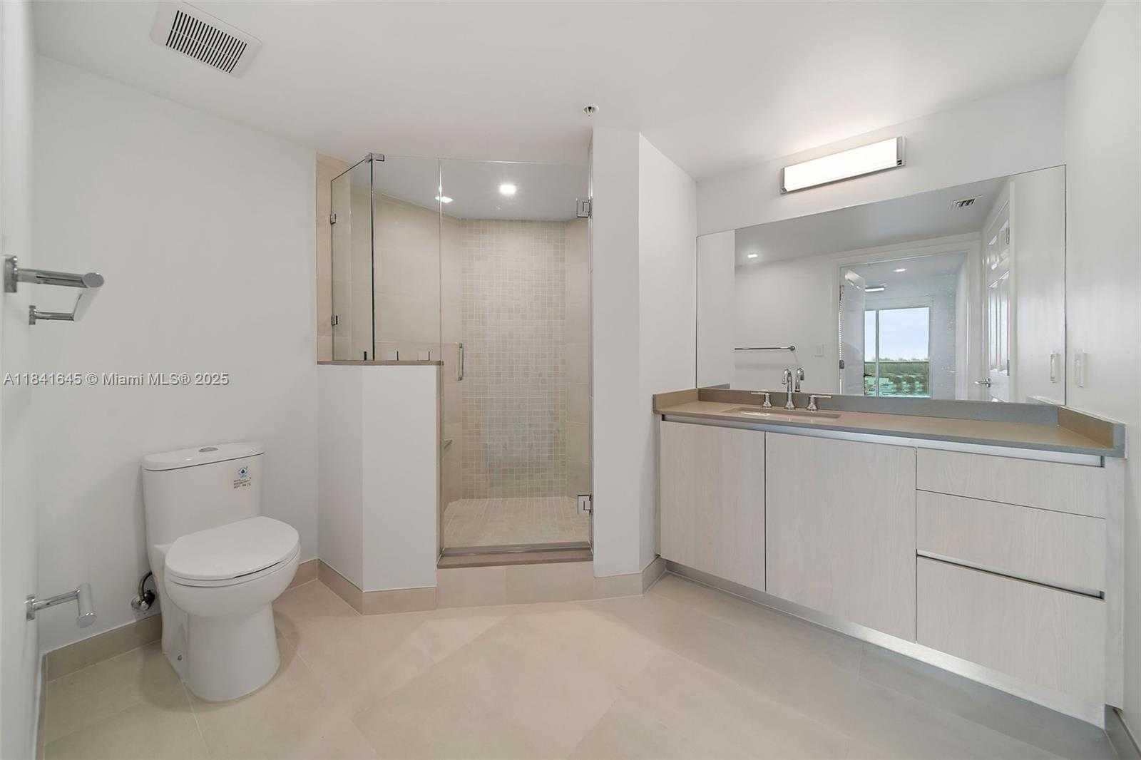 Small Image of 1500 BAY RD #M-1014, Miami Beach Number 22
