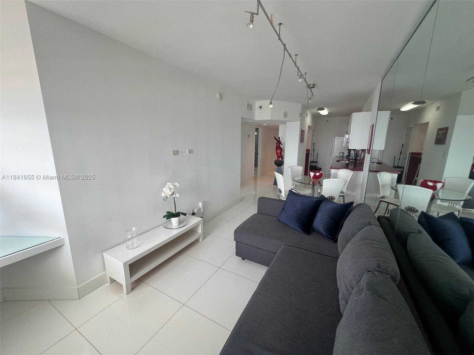 Small Image of 100 LINCOLN RD #1419, Miami Beach Number 11