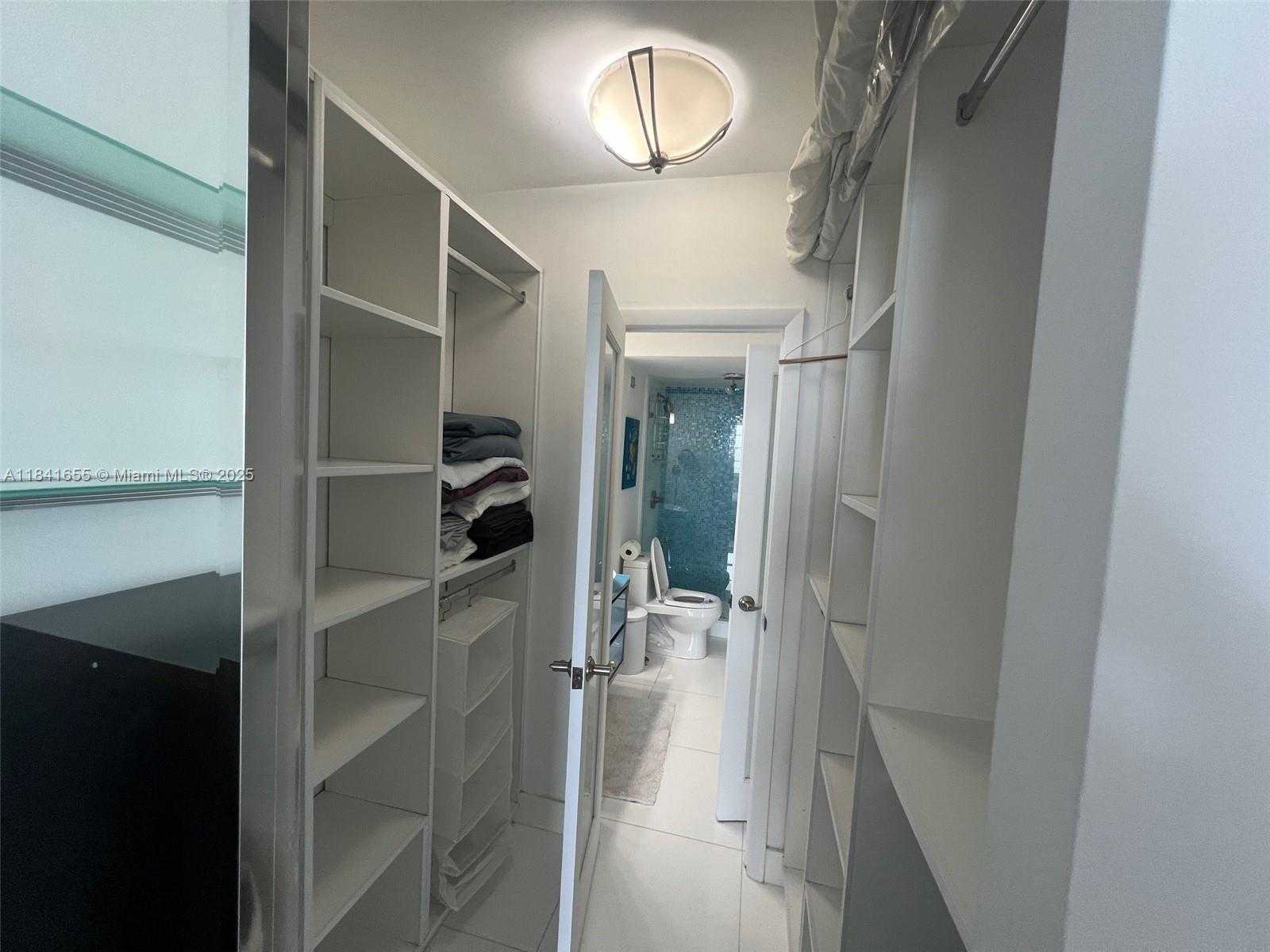 Small Image of 100 LINCOLN RD #1419, Miami Beach Number 14