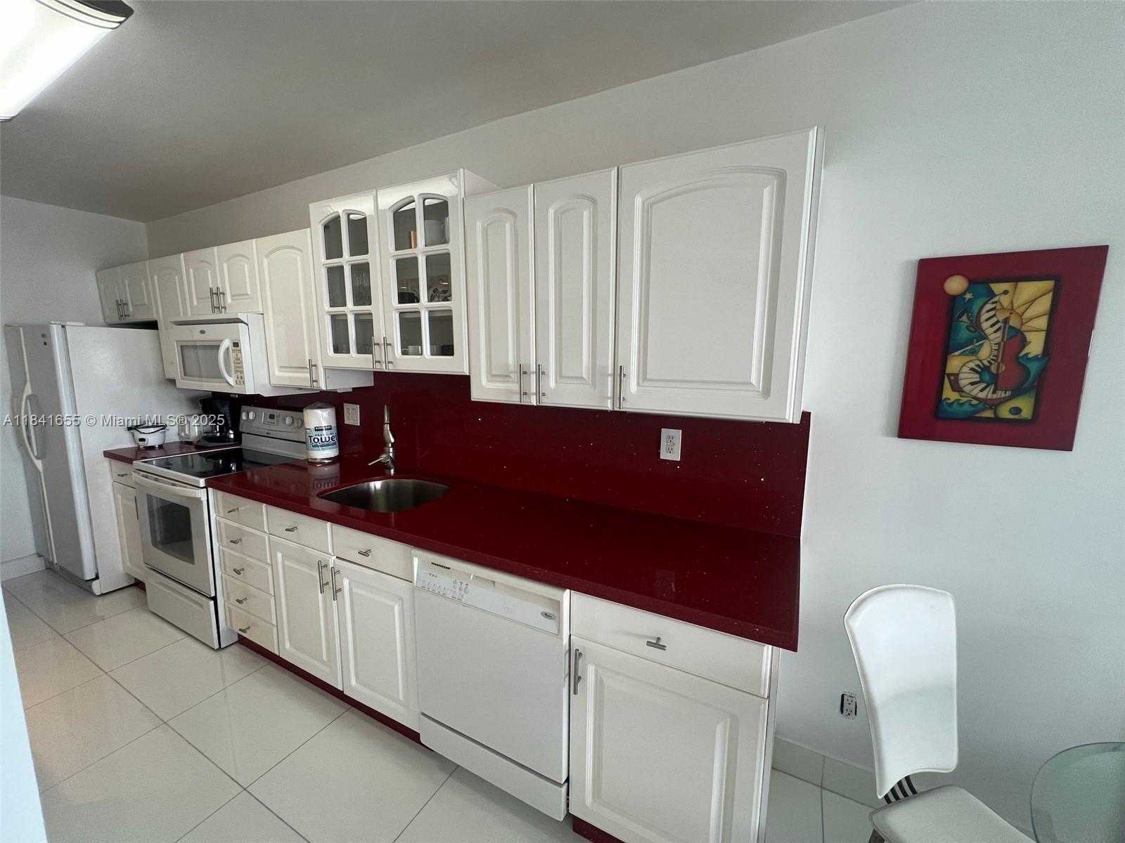 Small Image of 100 LINCOLN RD #1419, Miami Beach Number 6