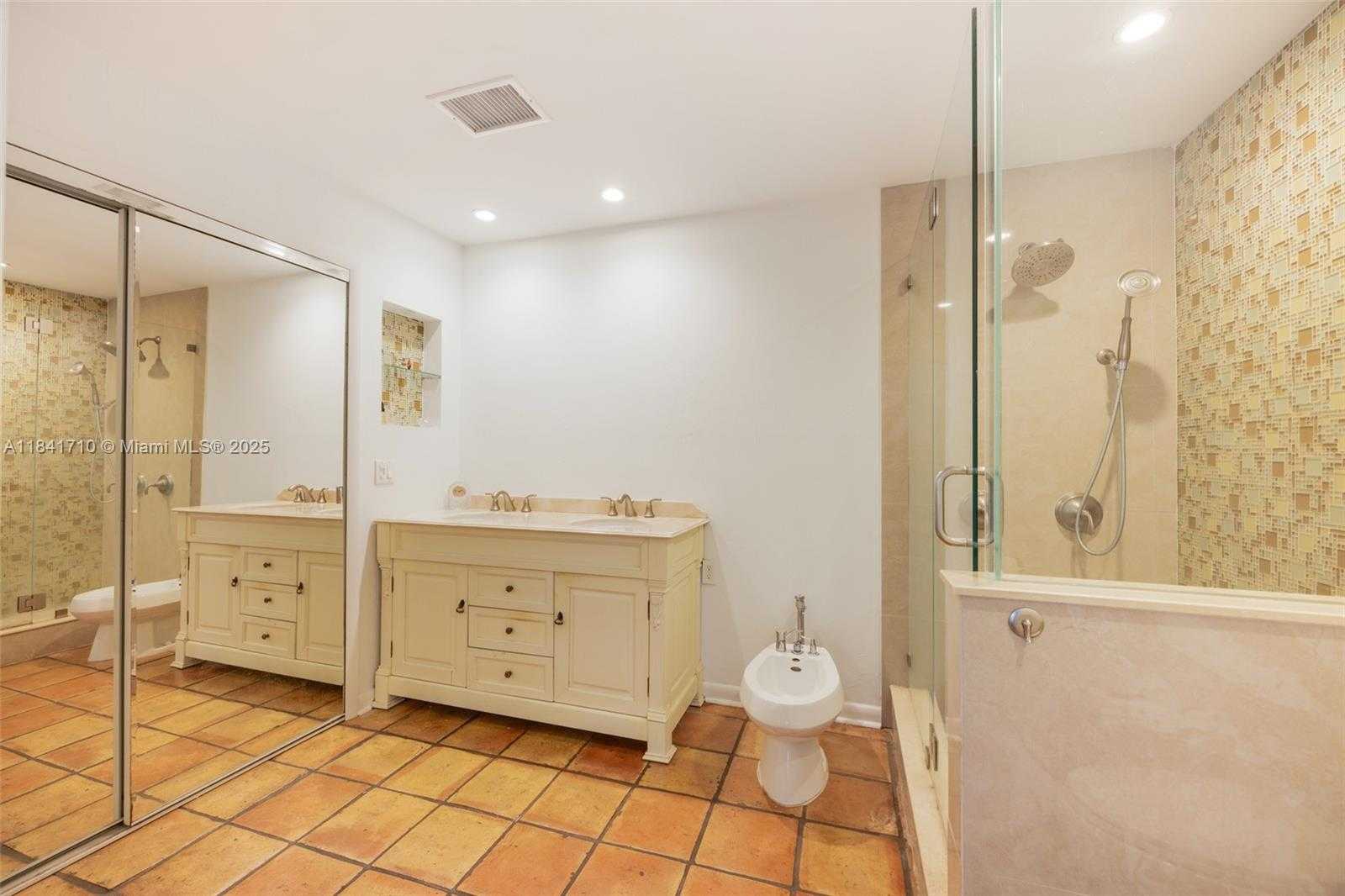 Small Image of 11651 SOUTH WEST 72ND PL, Pinecrest Number 20