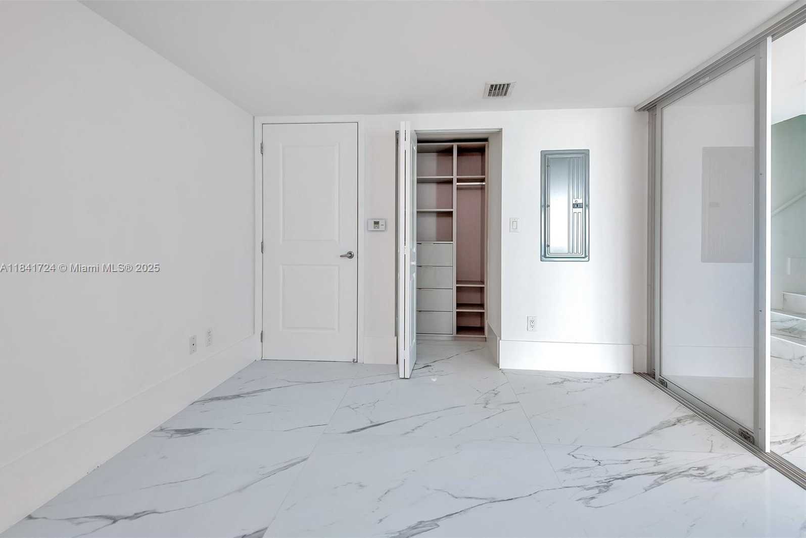 Small Image of 400 SUNNY ISLES BLVD #917, Sunny Isles Beach Number 6