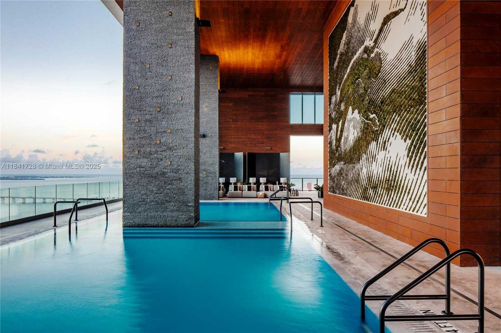 Small Image of 1451 BRICKELL AVE #4204, Miami Number 17