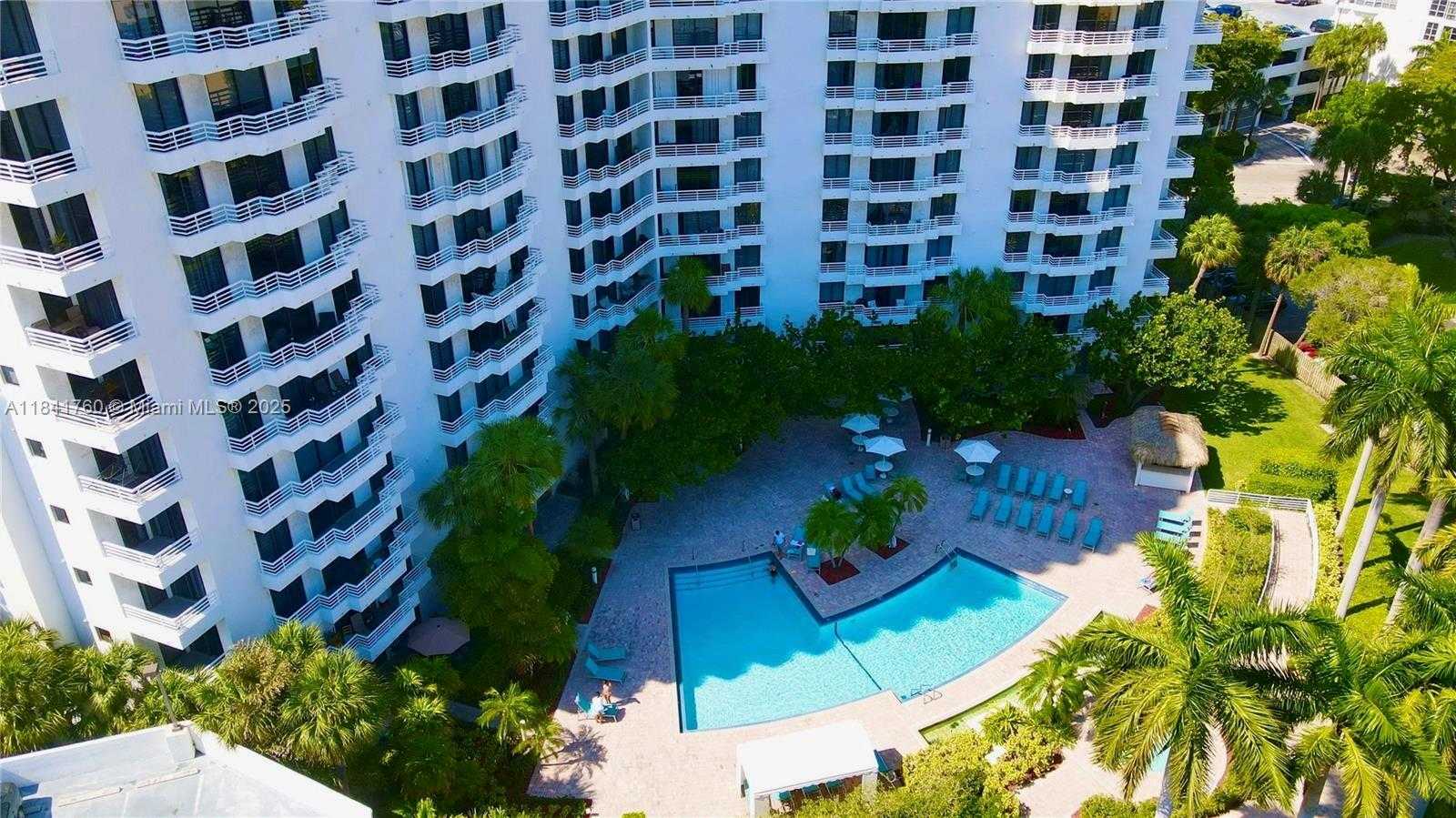 Small Image of 3300 NORTH EAST 192ND ST #807, Aventura Number 16