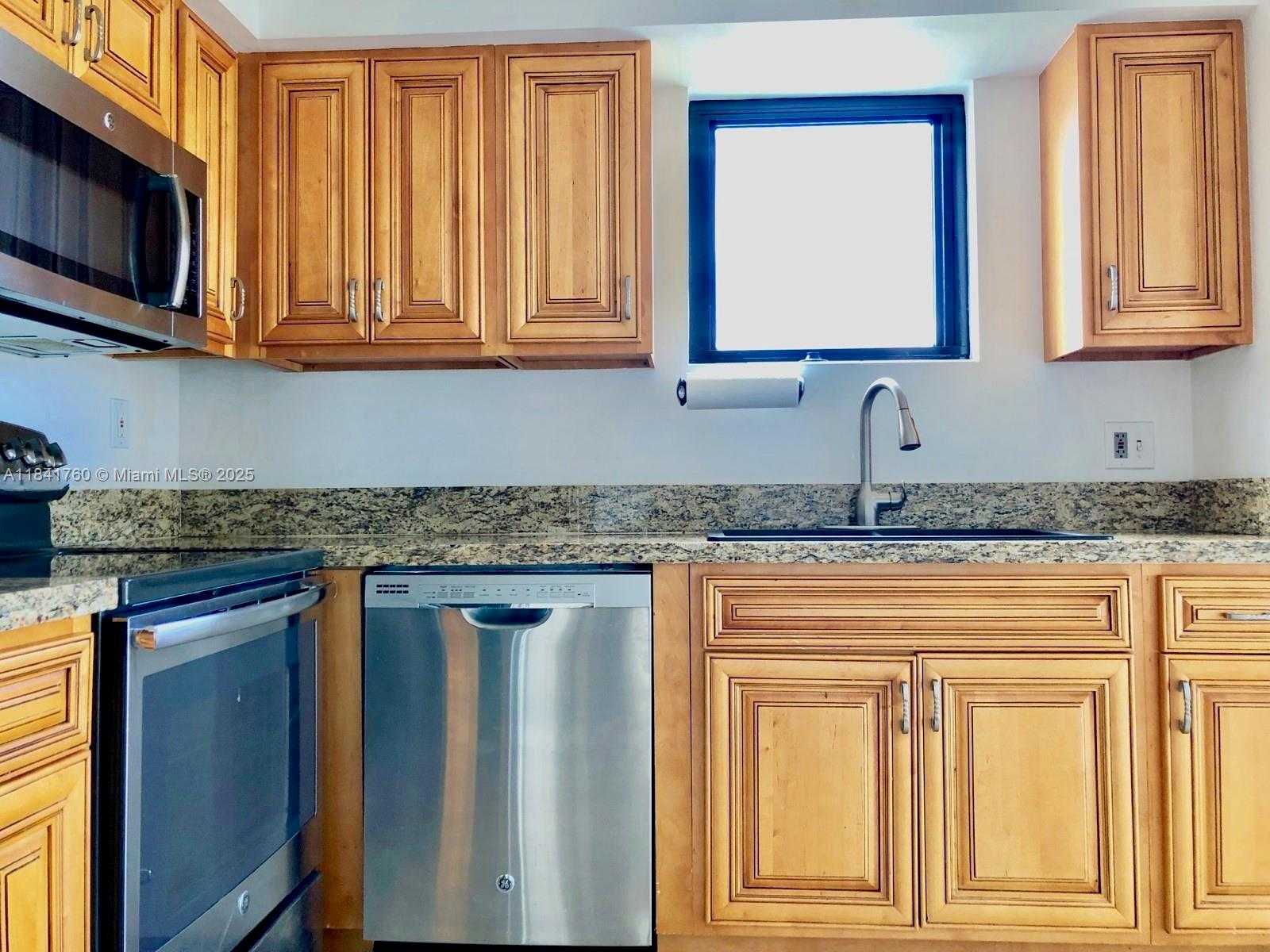 Small Image of 3300 NORTH EAST 192ND ST #807, Aventura Number 27