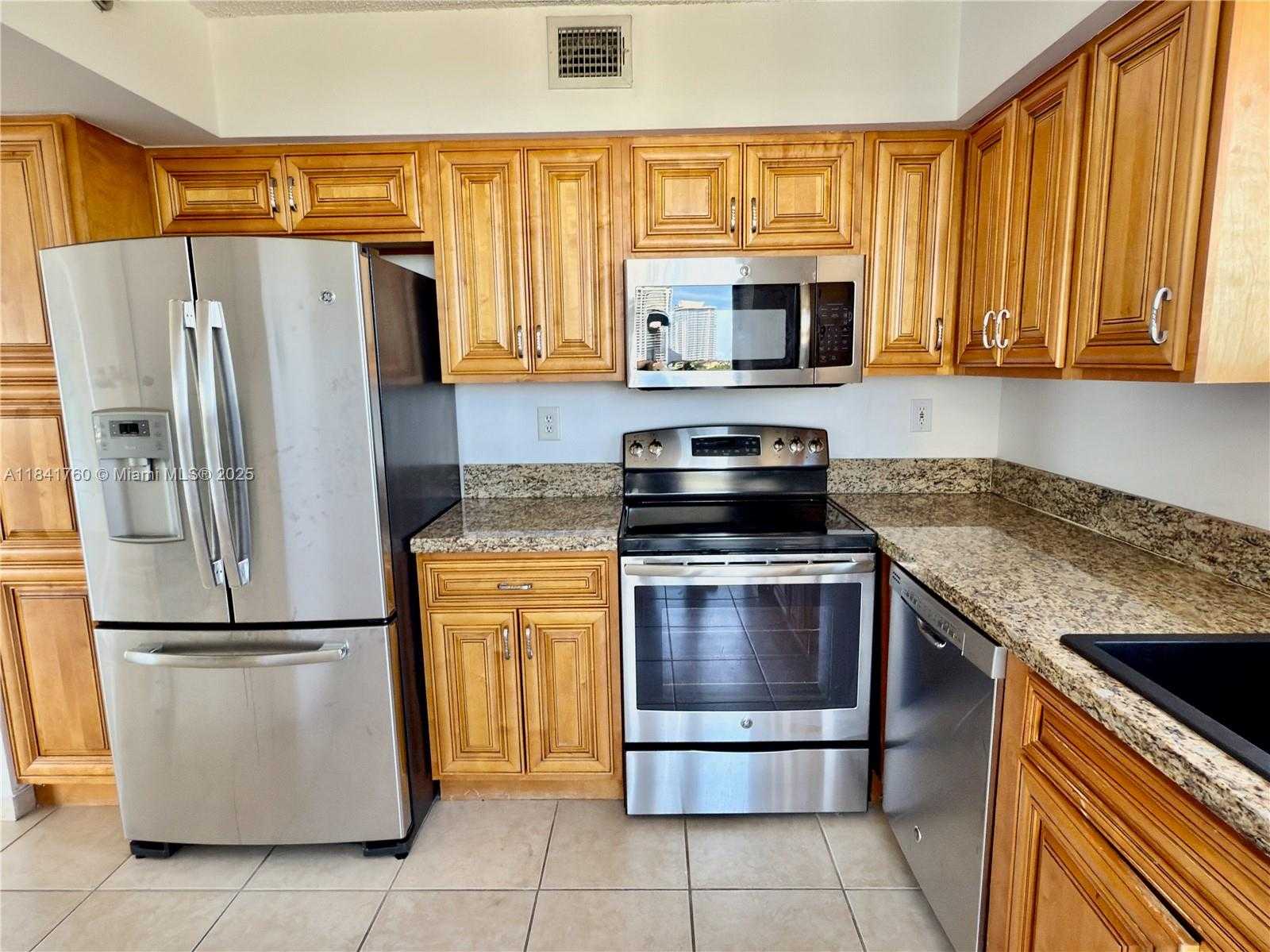Small Image of 3300 NORTH EAST 192ND ST #807, Aventura Number 43