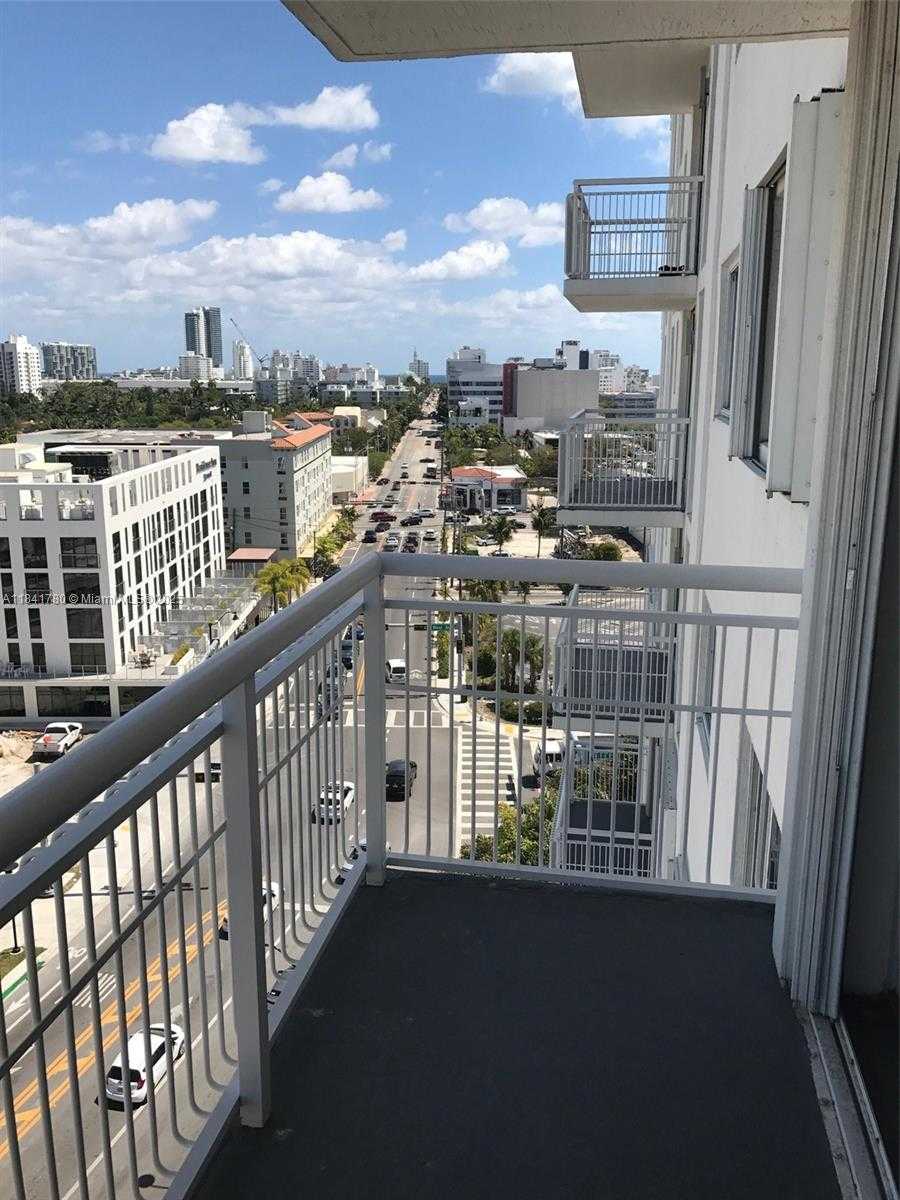 Small Image of 1688 WEST AVE #1005, Miami Beach Number 2