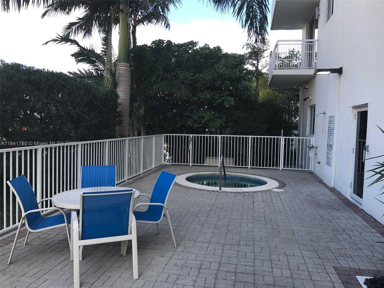 Small Image of 1688 WEST AVE #1005, Miami Beach Number 26