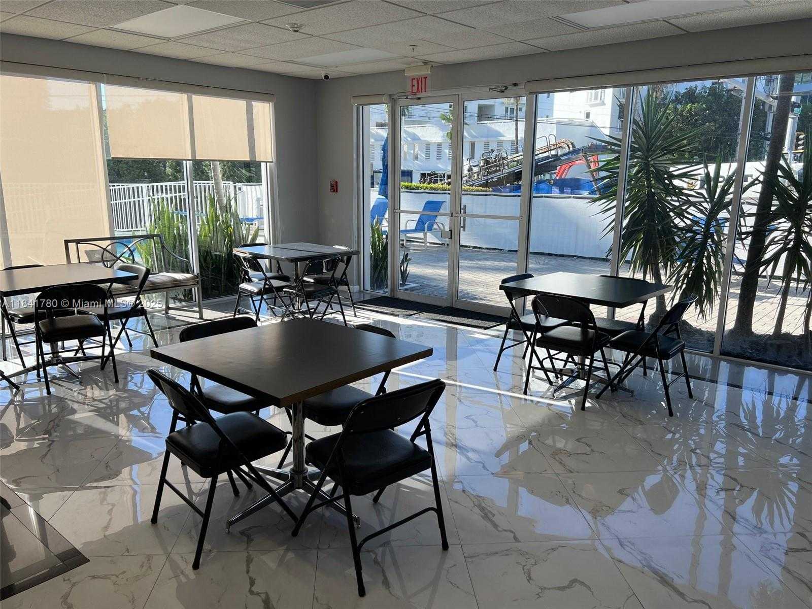 Small Image of 1688 WEST AVE #1005, Miami Beach Number 27