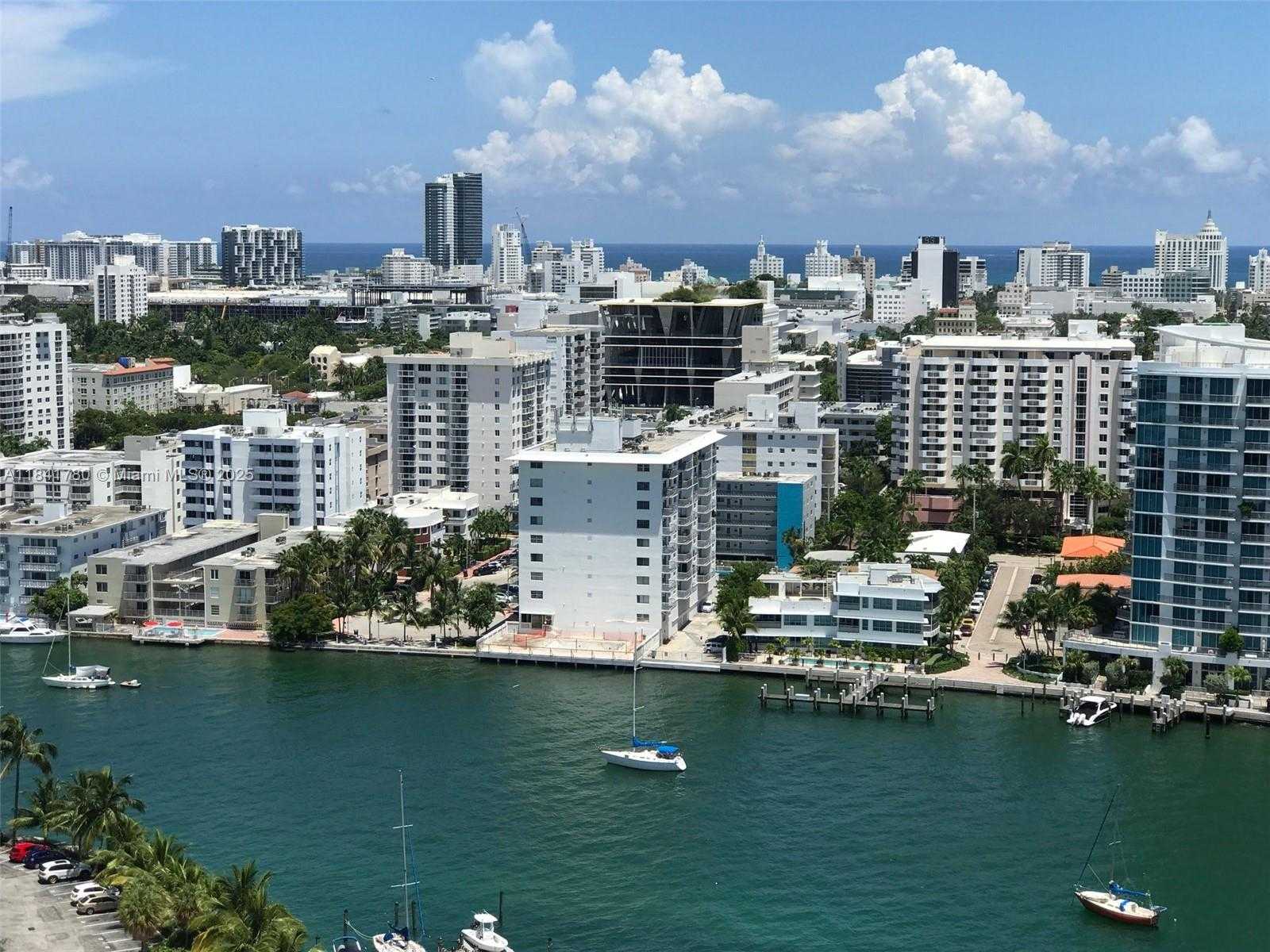 Small Image of 1688 WEST AVE #1005, Miami Beach Number 47