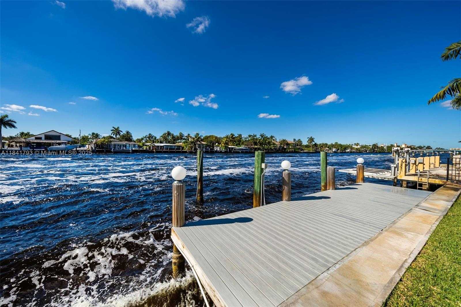 Small Image of 517 SOUTH RIVERSIDE DR #., Pompano Beach Number 14
