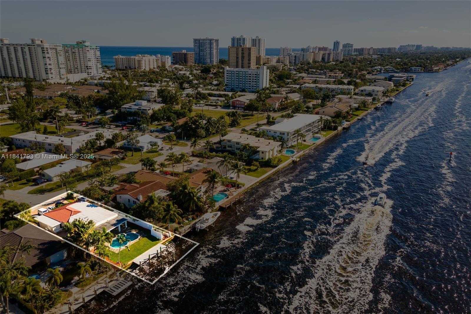 Small Image of 517 SOUTH RIVERSIDE DR #., Pompano Beach Number 21