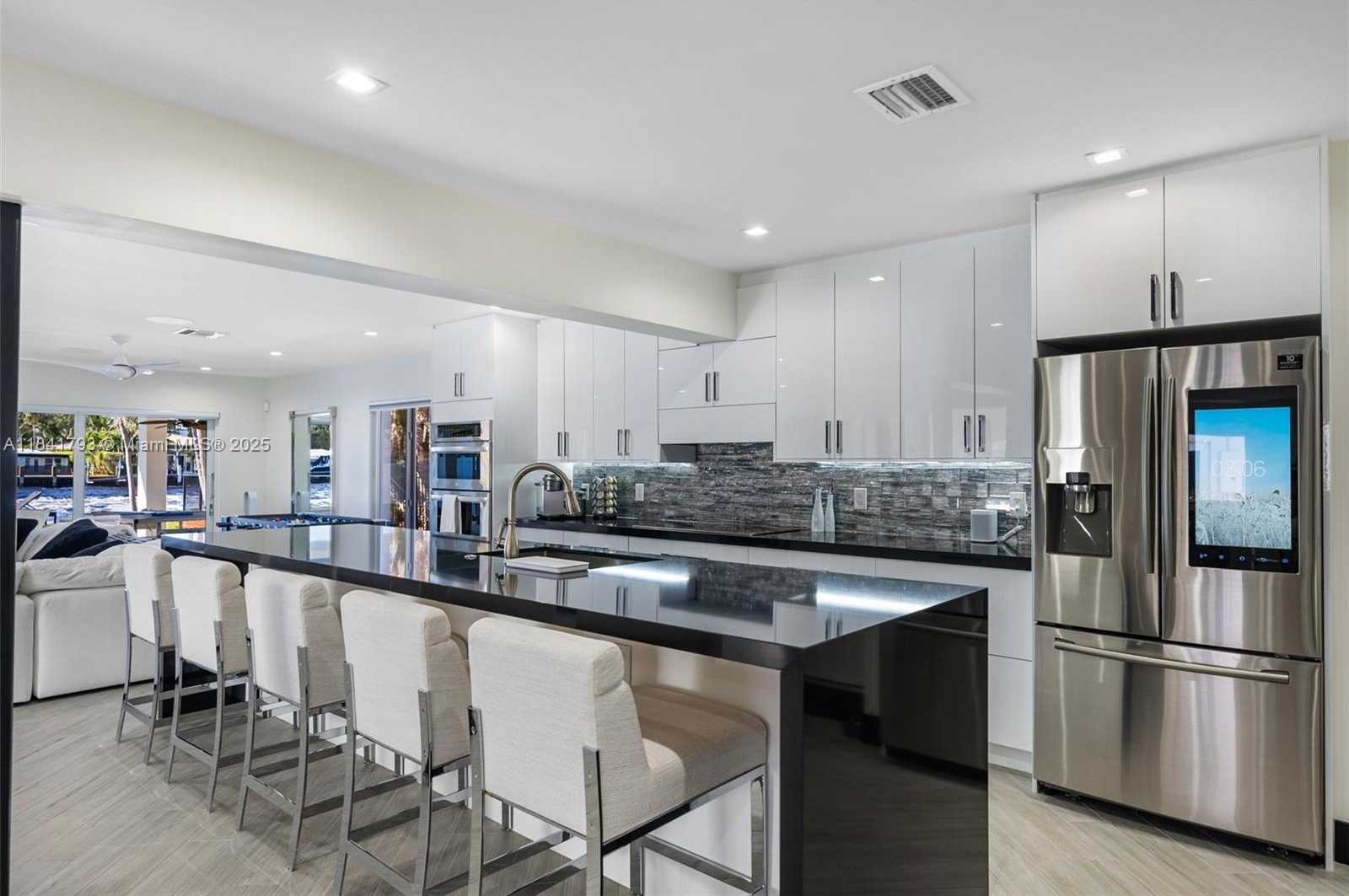 Small Image of 517 SOUTH RIVERSIDE DR #., Pompano Beach Number 8
