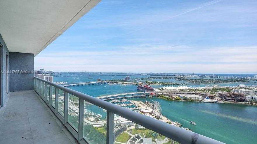 Small Image of 50 BISCAYNE BLVD #5406, Miami Number 2