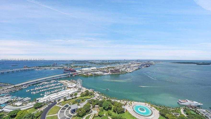 Small Image of 50 BISCAYNE BLVD #5406, Miami Number 3