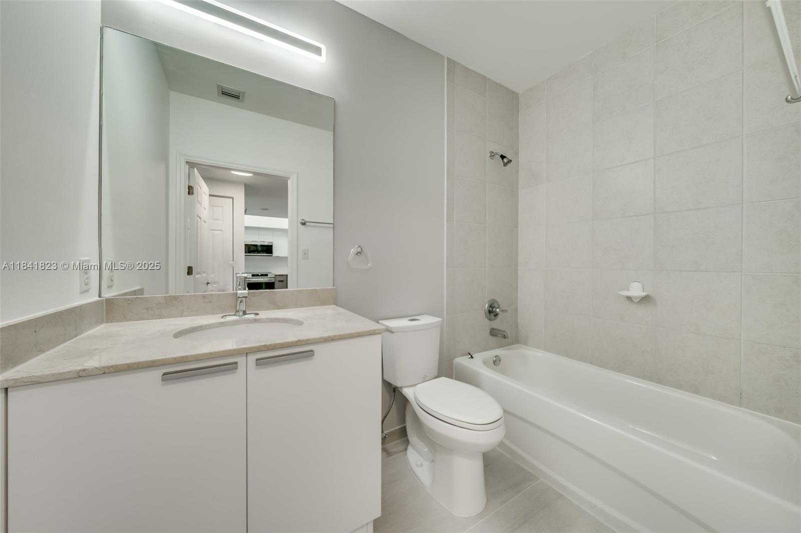 Small Image of 140 SOUTH DIXIE HWY #1007, Hollywood Number 23