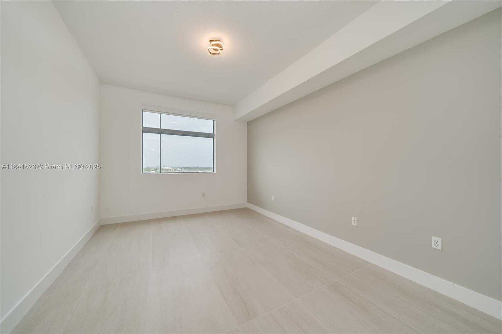 Small Image of 140 SOUTH DIXIE HWY #1007, Hollywood Number 27