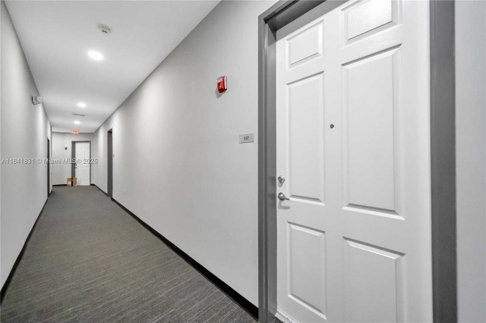 Small Image of 2100 VAN BUREN ST #517, Hollywood Number 12