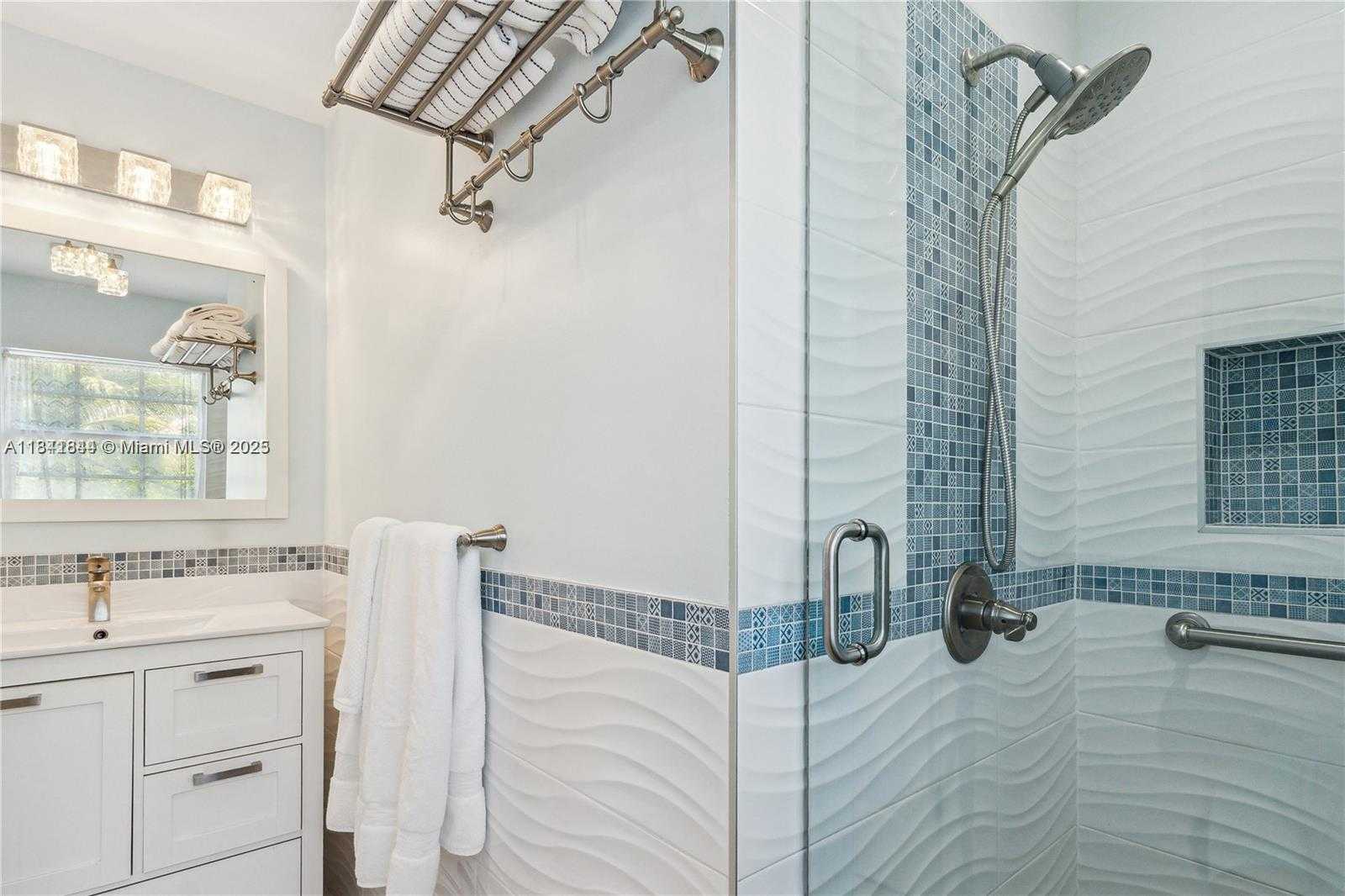 Small Image of 12460 SOUTH WEST 69TH, Pinecrest Number 7