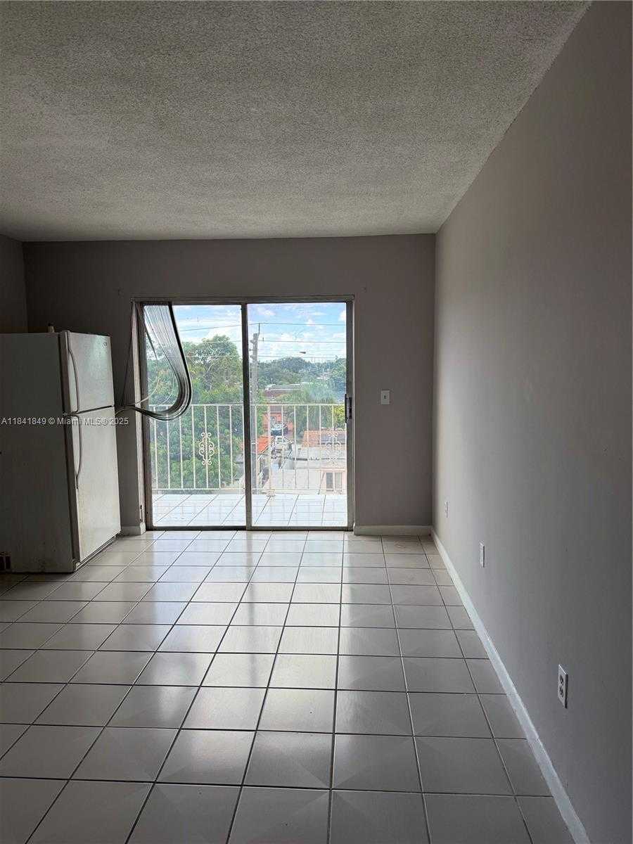 Small Image of 6820 WEST FLAGLER ST #407, Miami Number 3