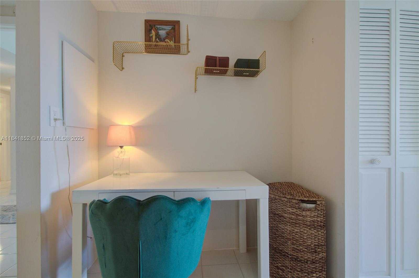 Small Image of 181 CRANDON BLVD #405, Key Biscayne Number 16