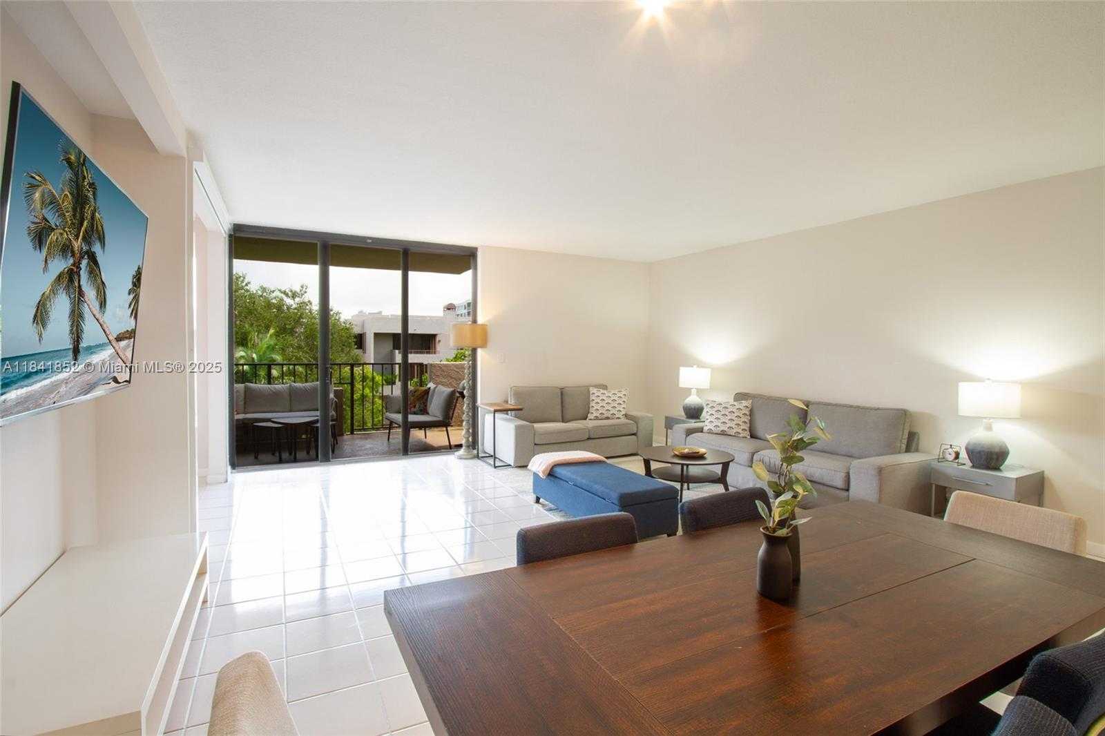 Small Image of 181 CRANDON BLVD #405, Key Biscayne Number 2