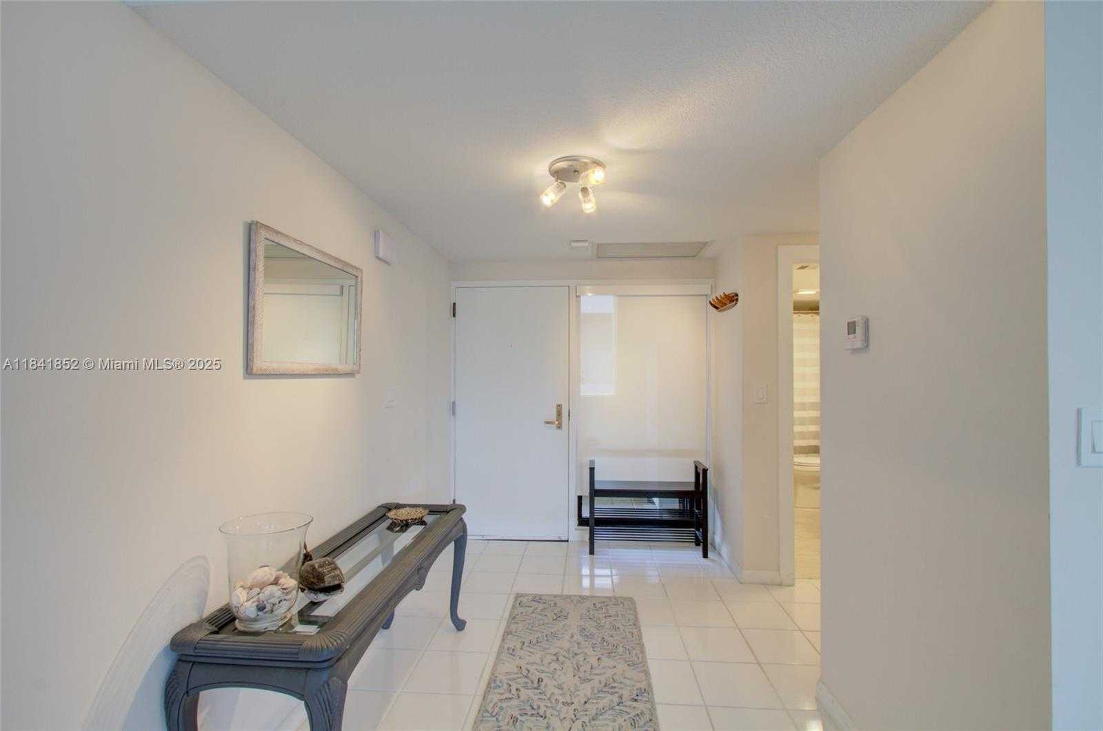 Small Image of 181 CRANDON BLVD #405, Key Biscayne Number 6