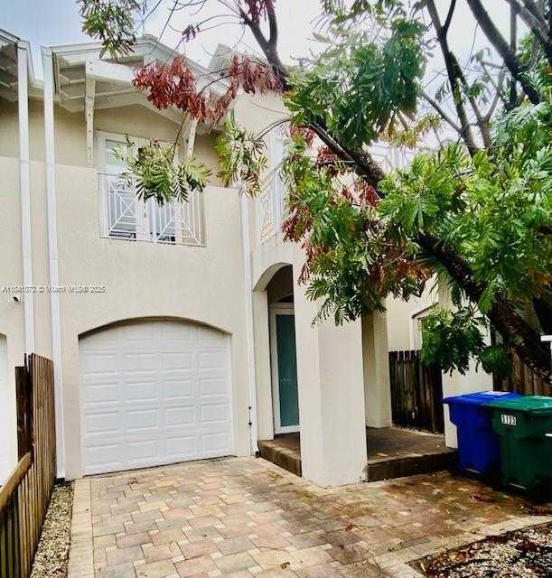 Small Image of 3133 HIBISCUS ST #3133, Miami Number 17