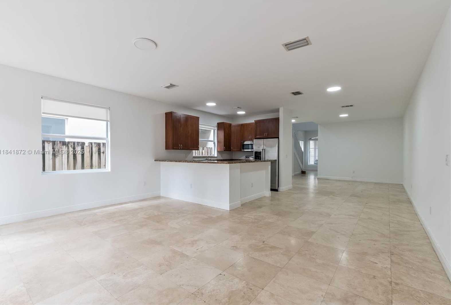 Small Image of 3133 HIBISCUS ST #3133, Miami Number 2