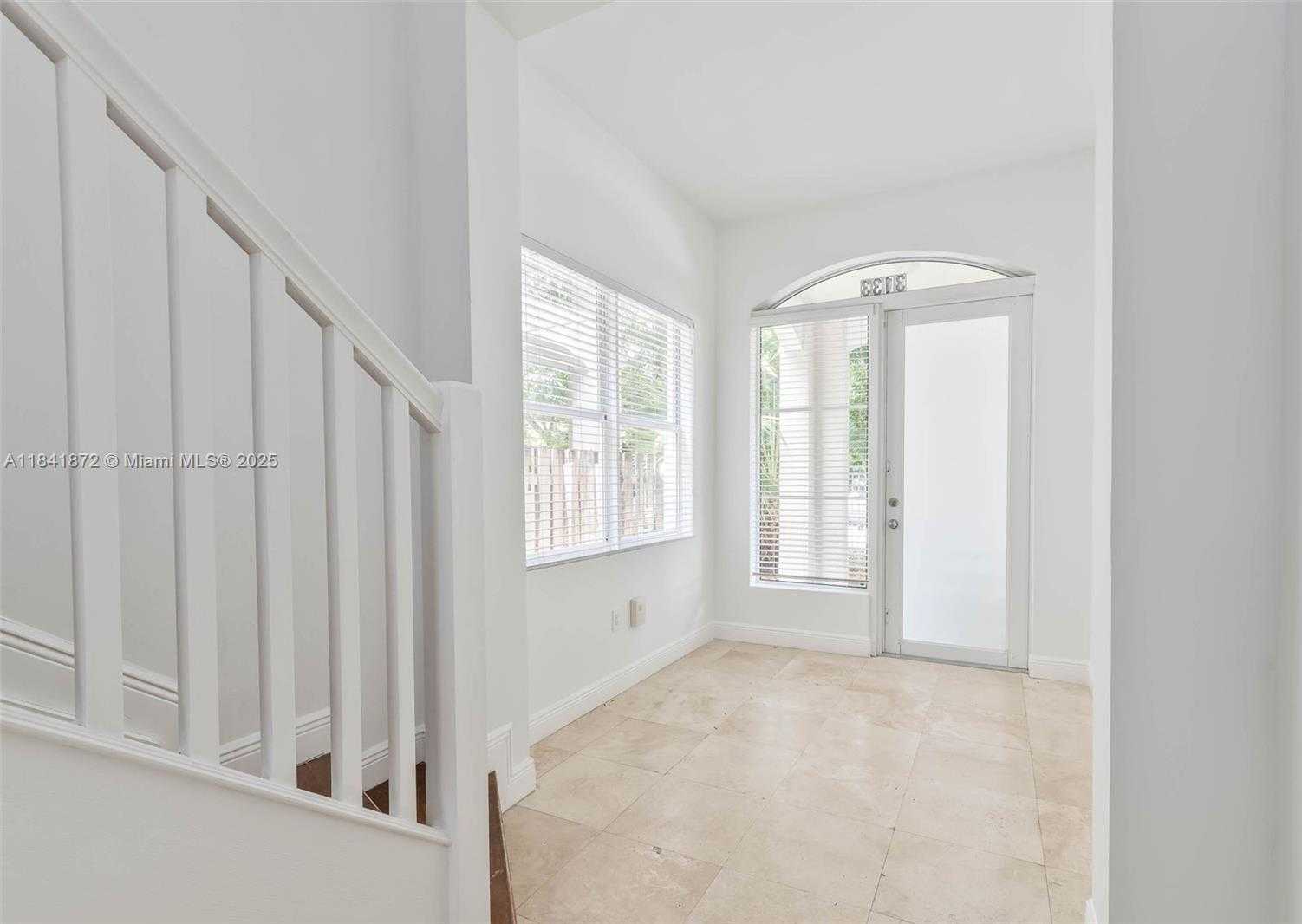 Small Image of 3133 HIBISCUS ST #3133, Miami Number 4