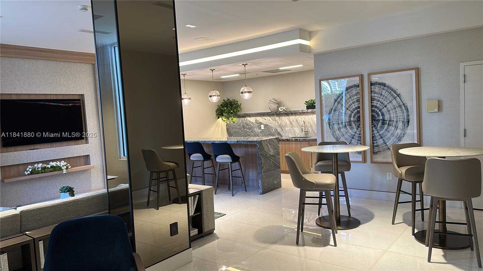 Small Image of 888 BRICKELL KEY DR #601, Miami Number 26