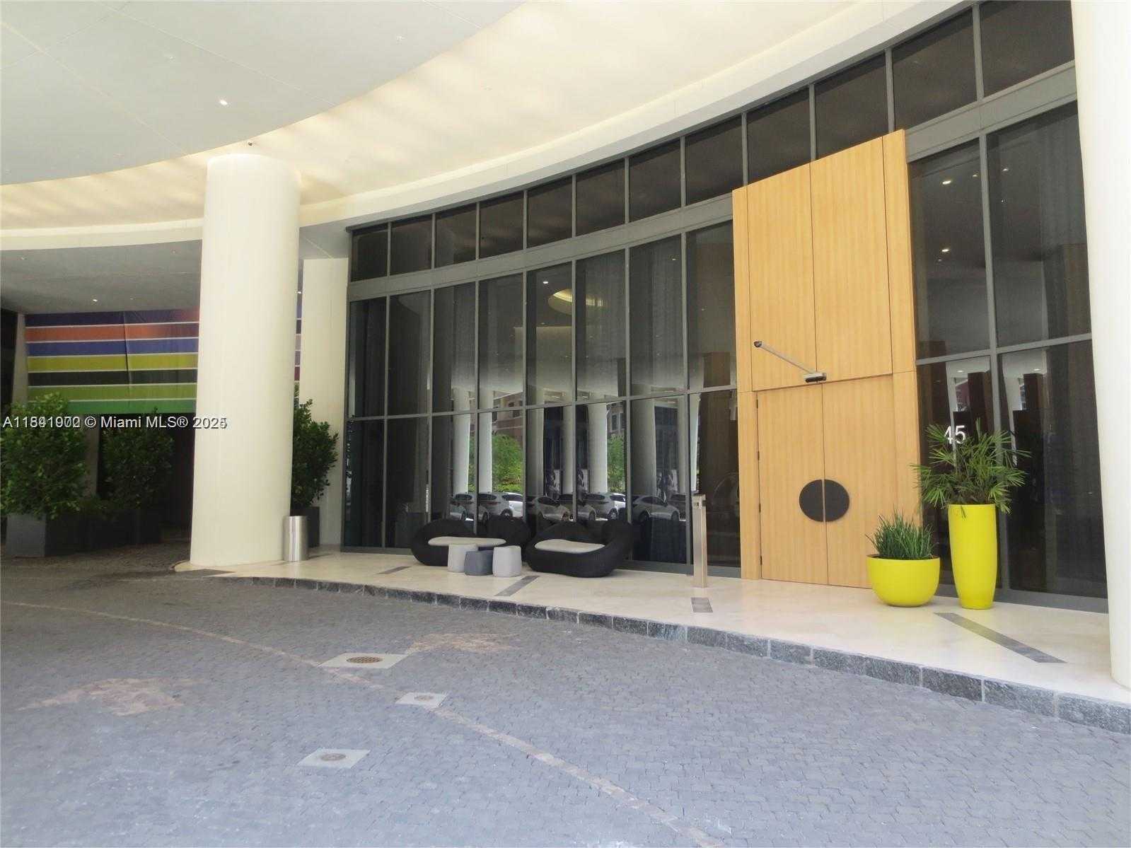 Small Image of 45 SOUTH WEST 9TH ST #2407, Miami Number 23