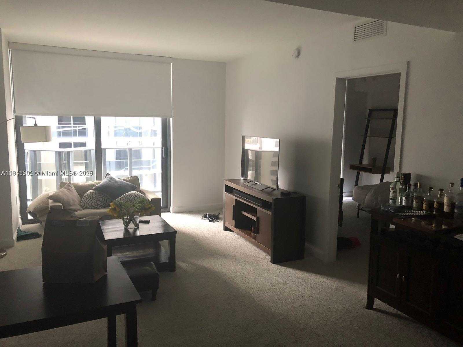 Small Image of 45 SOUTH WEST 9TH ST #2407, Miami Number 5