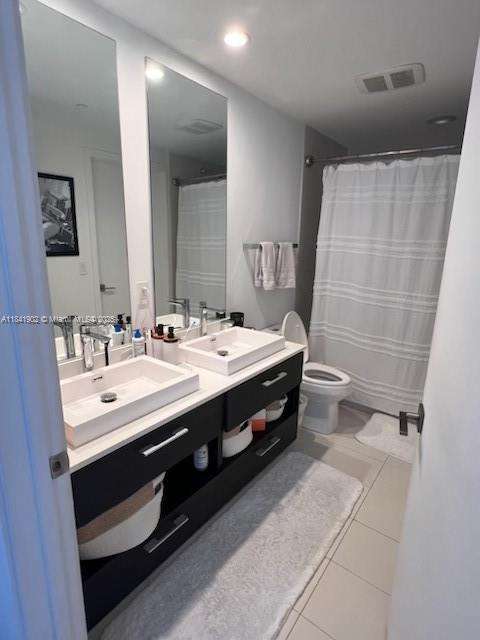 Small Image of 45 SOUTH WEST 9TH ST #2407, Miami Number 7