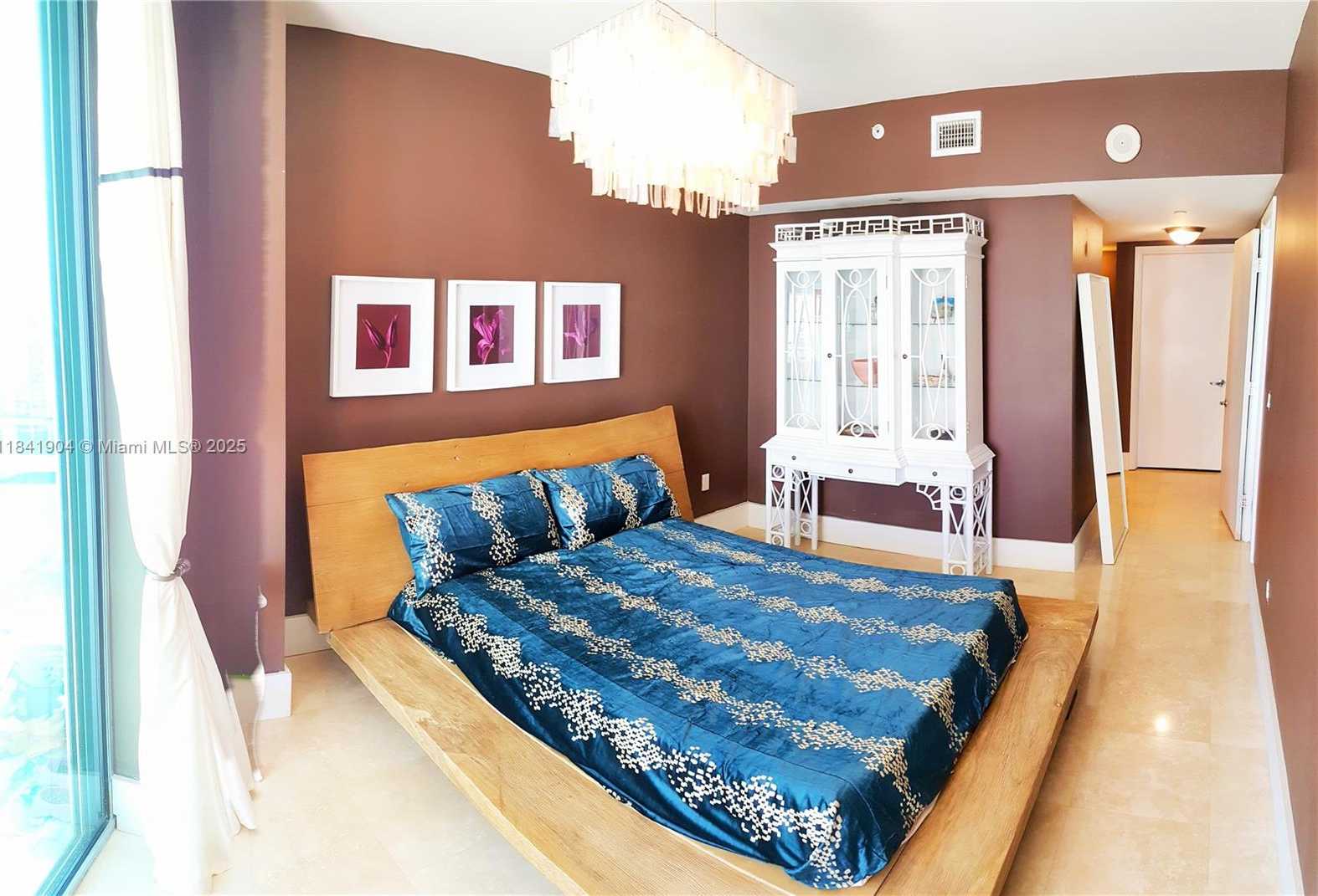 Small Image of 350 SOUTH MIAMI AVE #2002, Miami Number 12