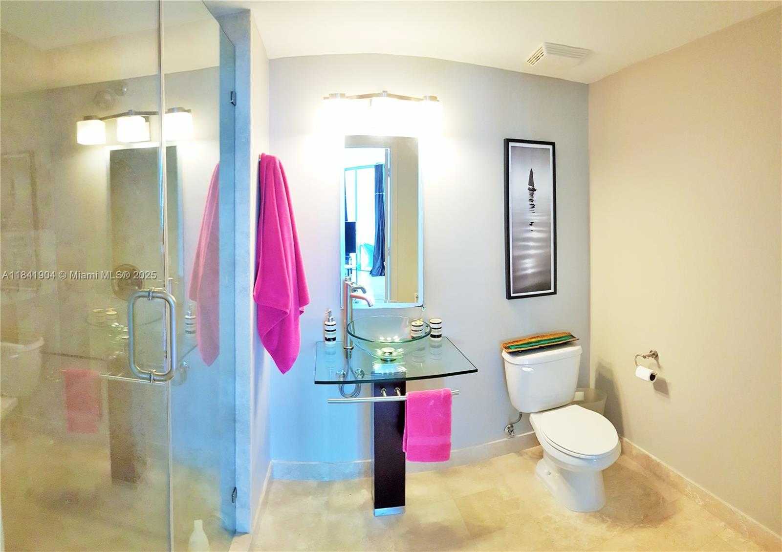Small Image of 350 SOUTH MIAMI AVE #2002, Miami Number 18