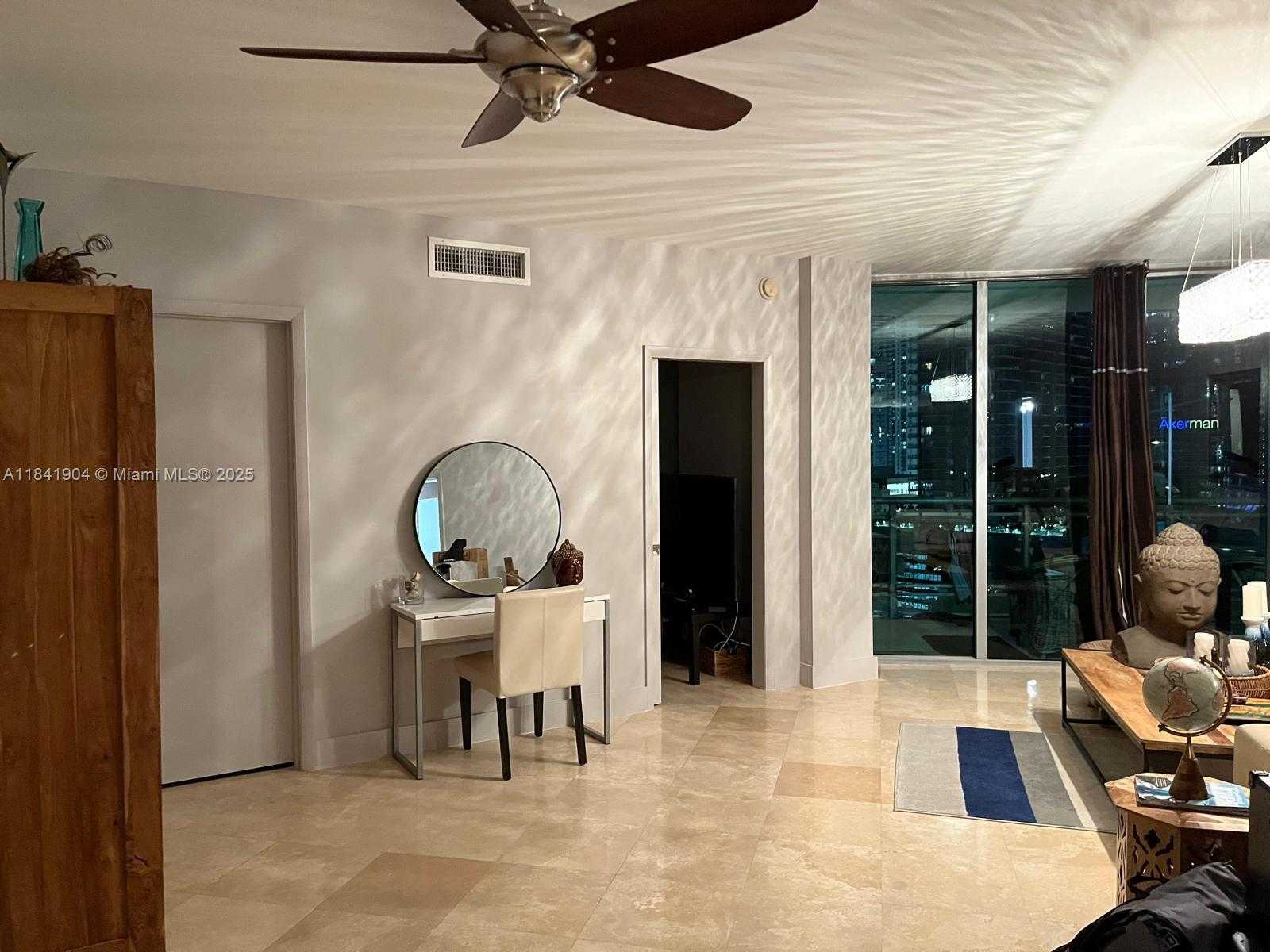 Small Image of 350 SOUTH MIAMI AVE #2002, Miami Number 27