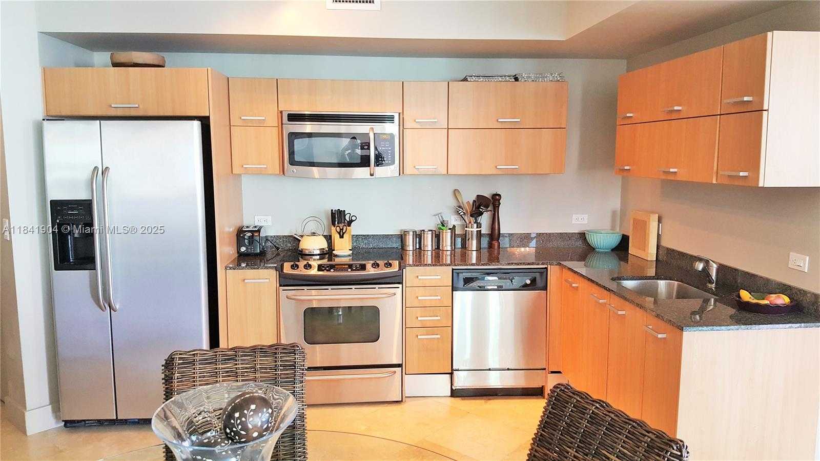 Small Image of 350 SOUTH MIAMI AVE #2002, Miami Number 5