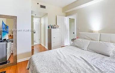 Small Image of 540 BRICKELL KEY DR #603, Miami Number 10